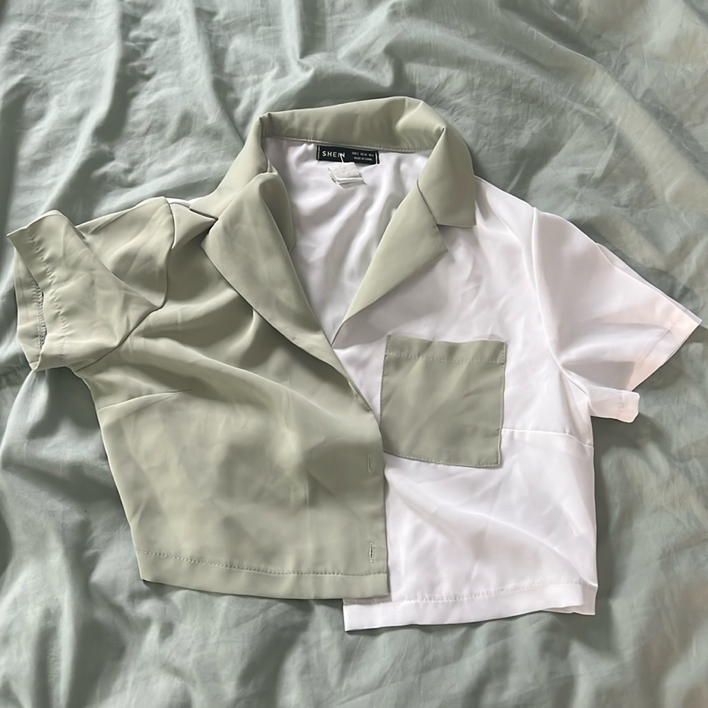 Trendy woman’s crop